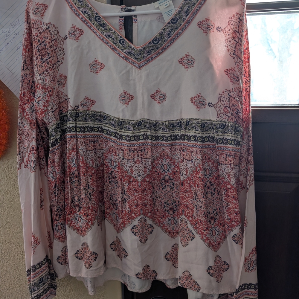 Sundance Pink and Navy Printed V-Neck Tunic